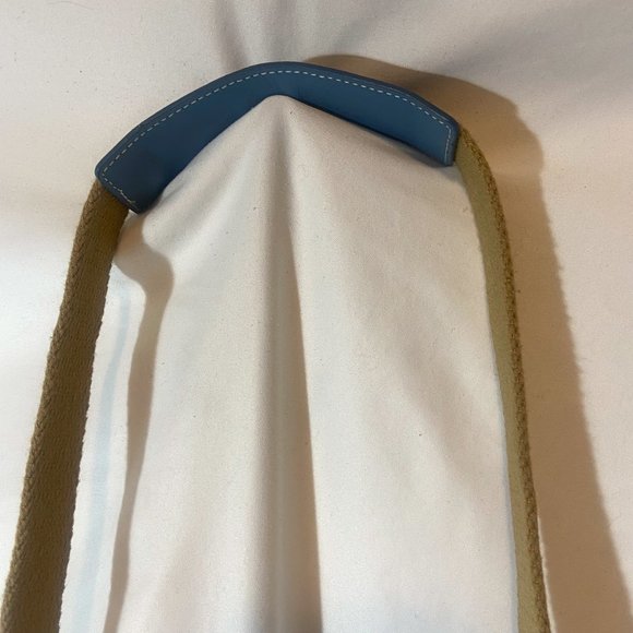 VINTAGE COACH Signature Canvas Crossbody Messenger Bag - Picture 3 of 8